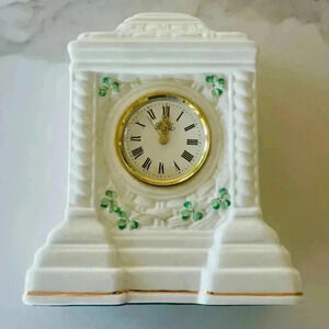 VINTAGE Belleek Cashel  Clock #0090 *NEVER USED*